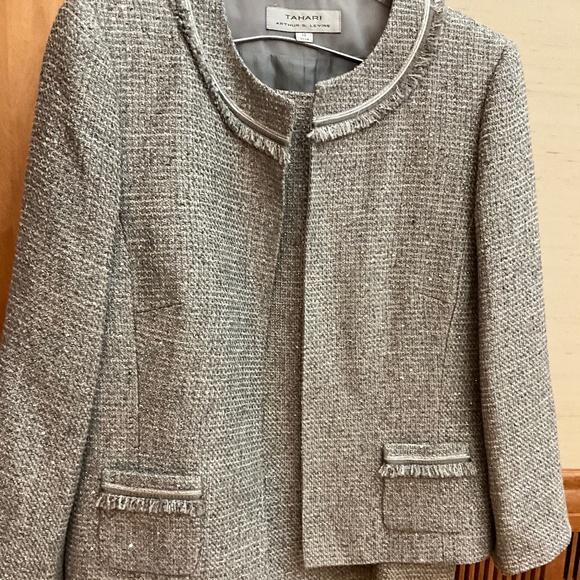 Tahari Gray and Silver Tweed Skirt Set - Picture 2 of 12